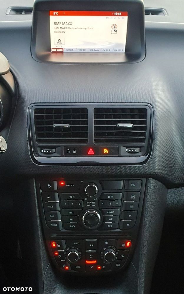 Opel Meriva - 11