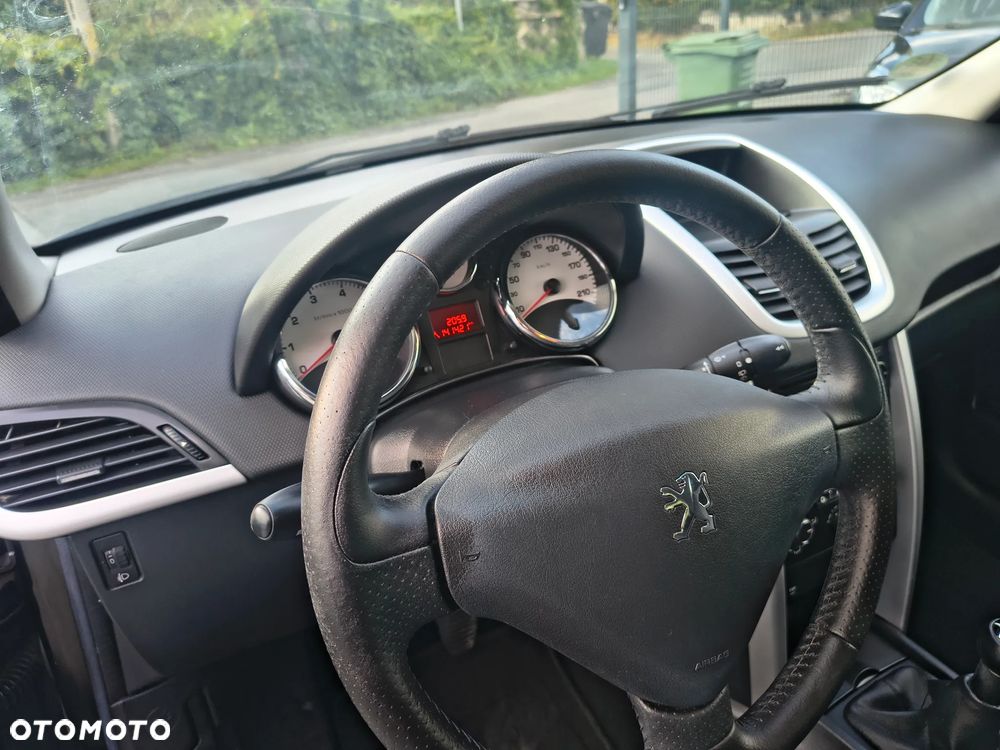 Peugeot 207 95 VTi Premium - 19