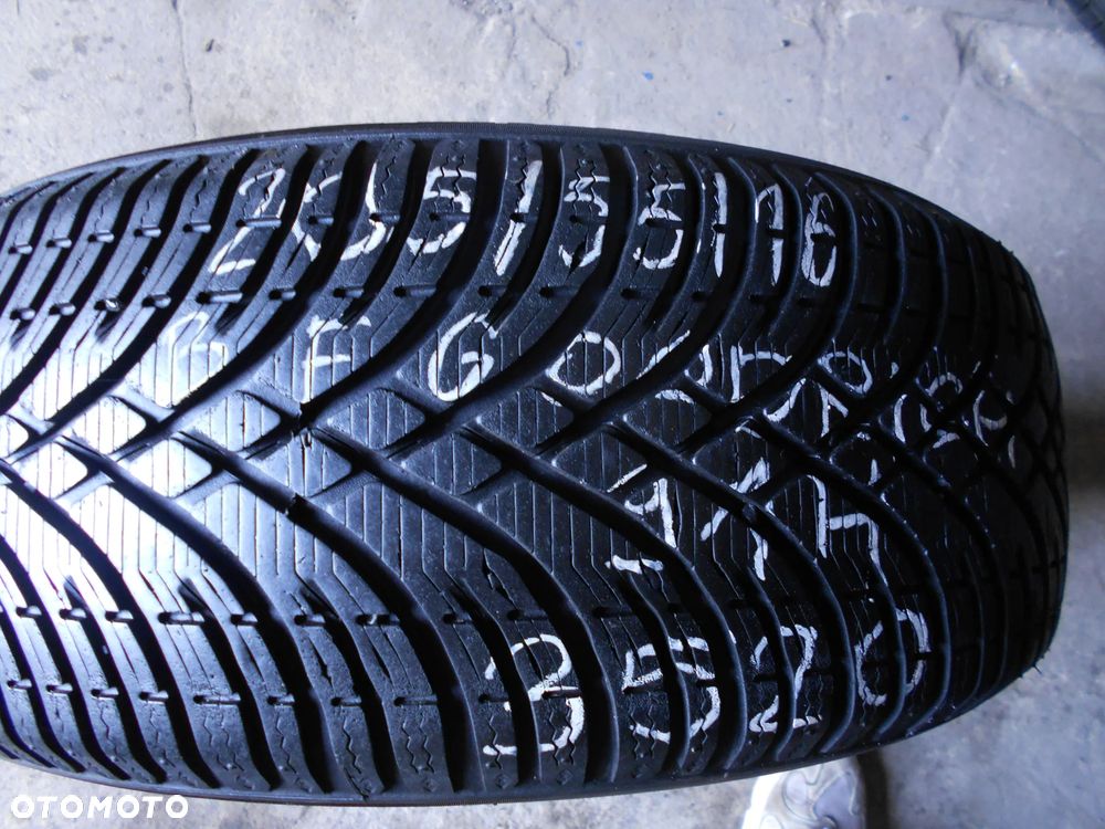 OPONA POJEDYNKA  205/55R16 BFGOODRICH G-FORCE WINTER 2 DOT 3520 8MM - 1