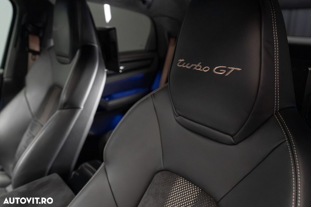 Porsche Cayenne Coupe - 28