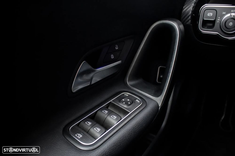 Mercedes-Benz A 250 e Progressive - 19