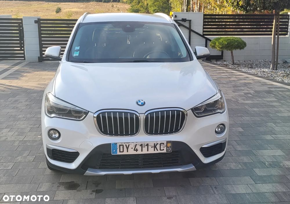 BMW X1 sDrive18d Sport Line - 7