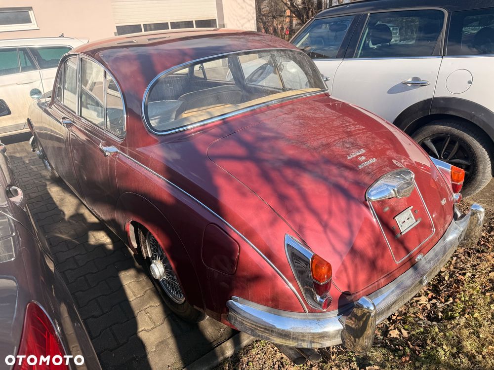 Jaguar MK II - 5