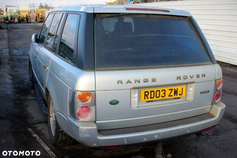 Range Rover Vogue III L322 2003 3.0D M57D30 Suv (MASKA, ZDERZAK, LAMPA, BŁOTNIK, DRZWI, SZYBA, FOTEL - 4