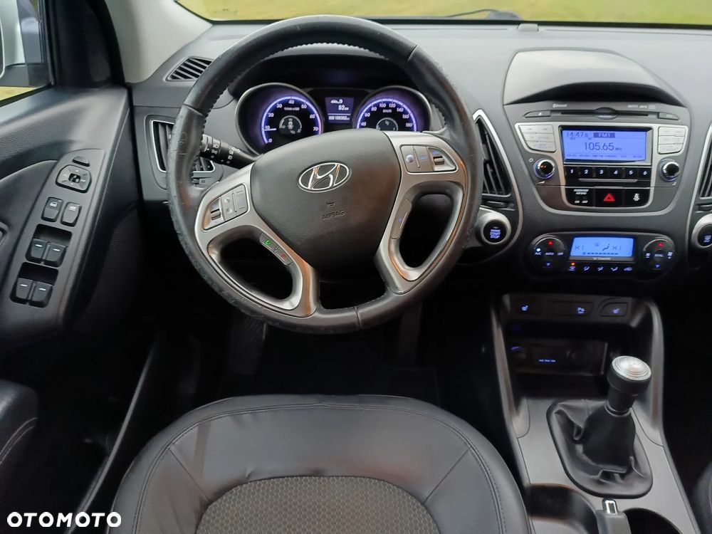 Hyundai ix35 2.0 2WD Style - 19