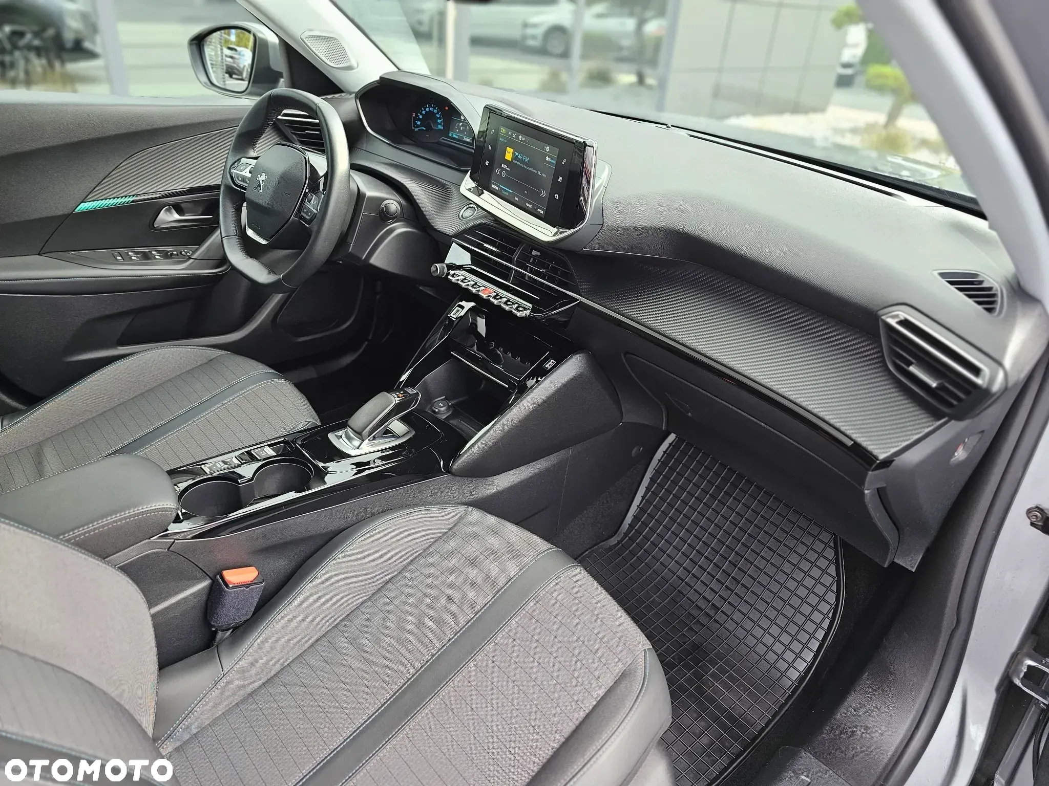 Peugeot 2008 e-2008 Allure Pack - 19