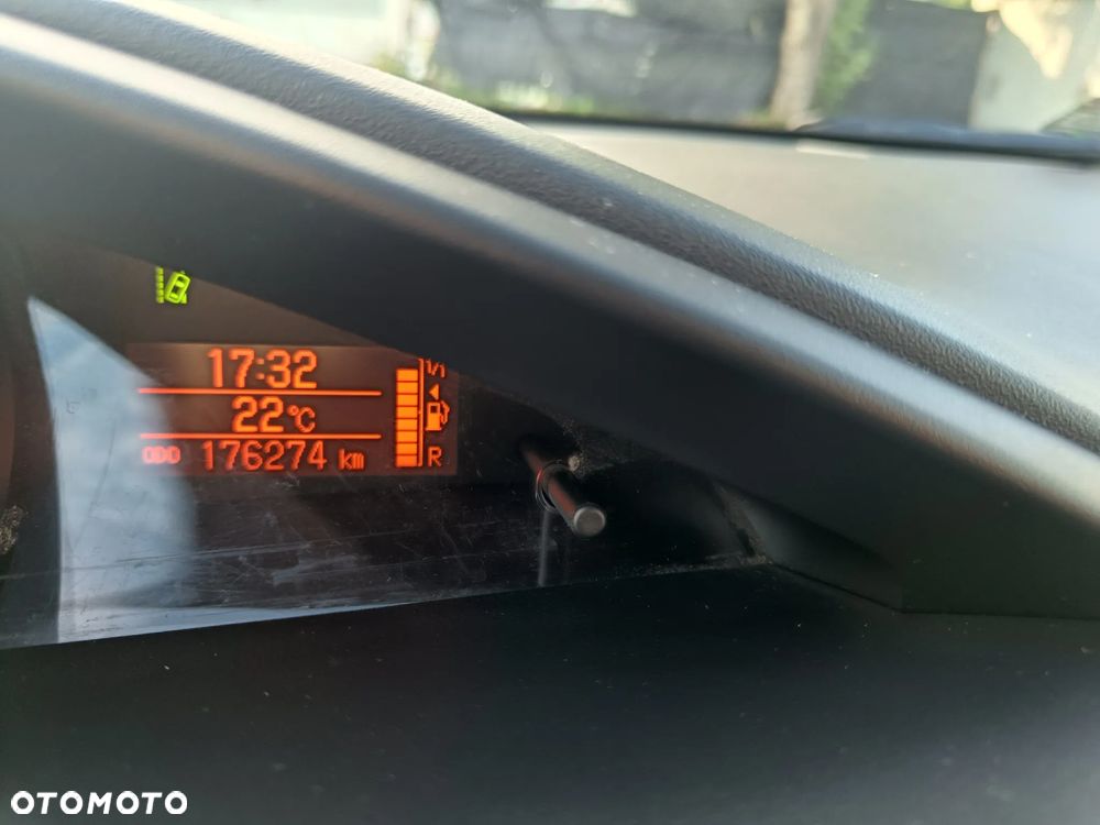 Toyota Verso 1.8 Premium 7os EU6 - 2