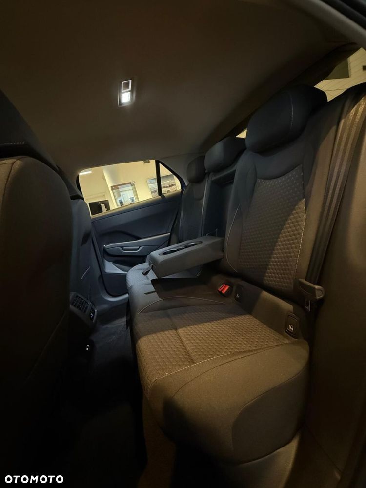 Volkswagen T-Roc 1.5 eTSI Life DSG - 32