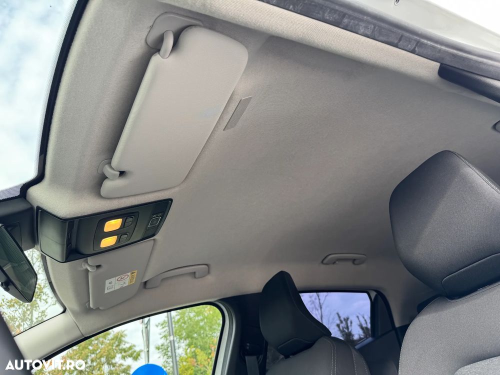 Renault Clio V TCe Zen - 18