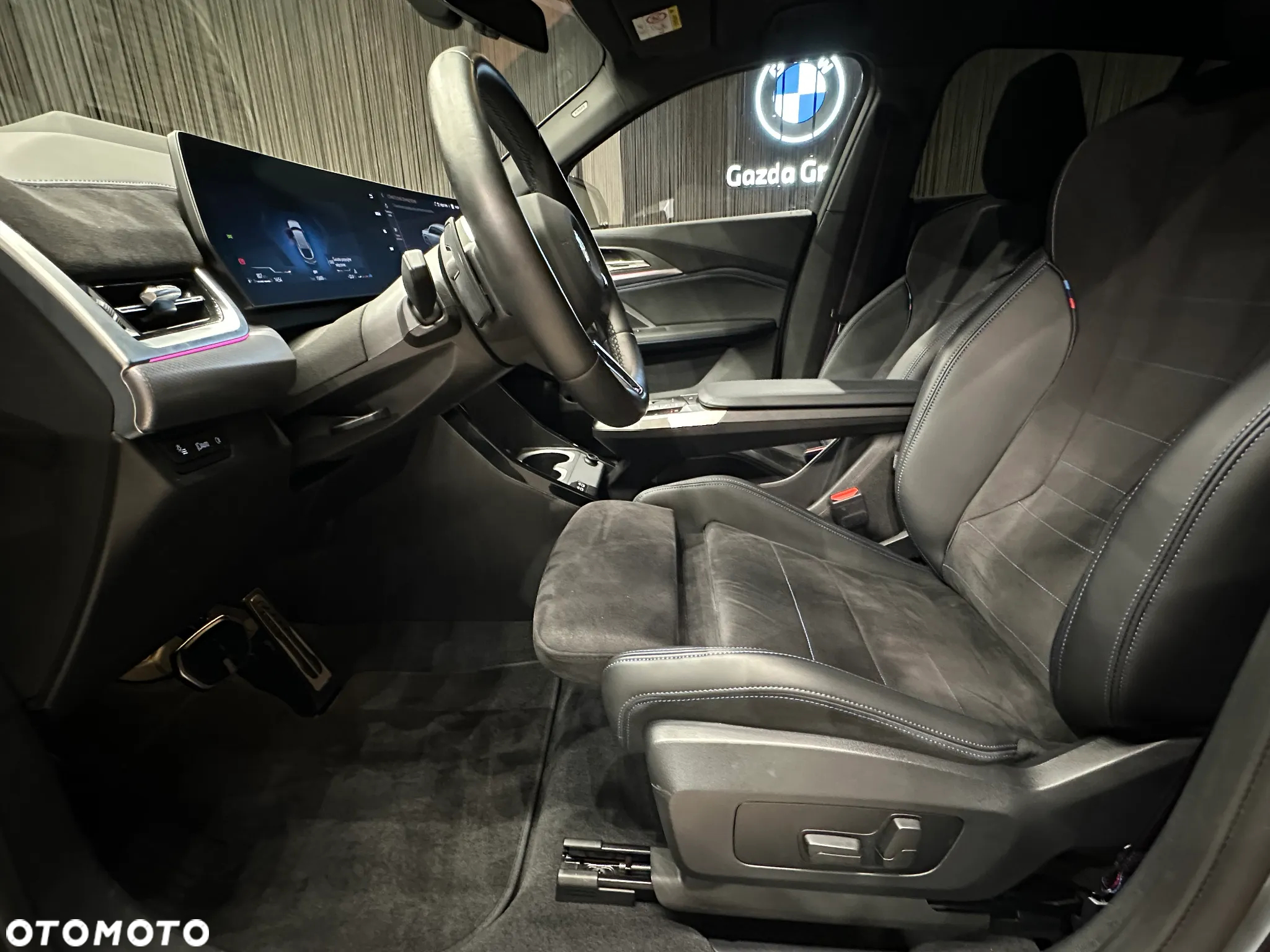 BMW X2 - 11