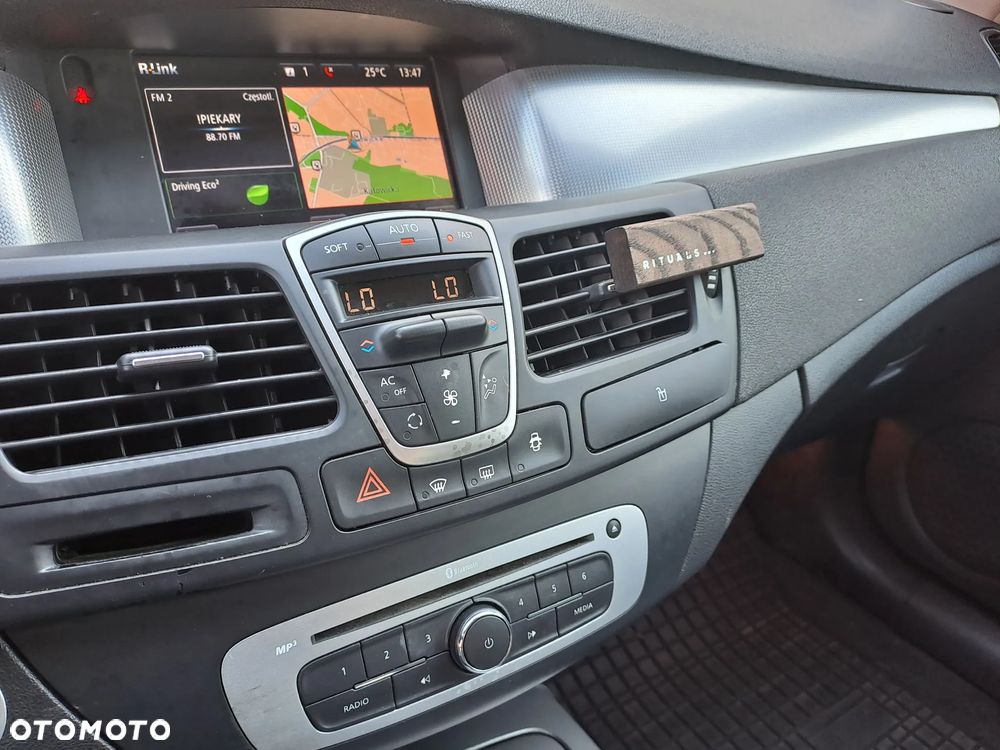 Renault Laguna Grandtour 2.0 dCi FAP Expression - 39