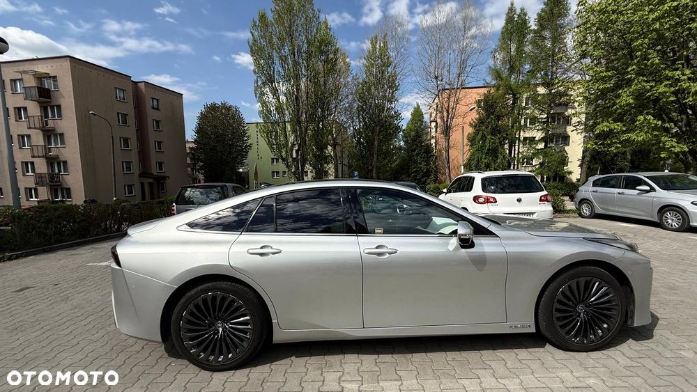 Toyota Mirai Executive - 5