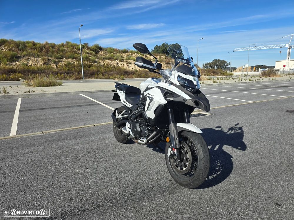 Benelli TRK 502 ABS - 9