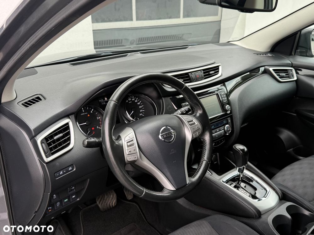 Nissan Qashqai 1.6 DCi Tekna Xtronic EU6 - 16