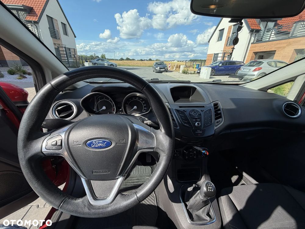 Ford Fiesta 1.4 Titanium - 22