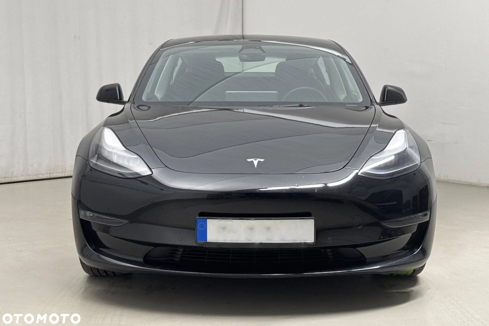 Tesla Model 3 Long Range AWD - 2
