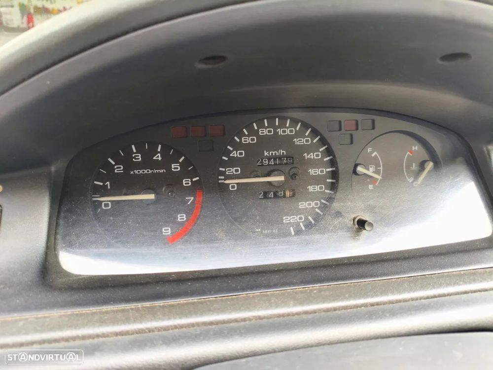 Honda Civic 1.5 LSi 16 V - 6