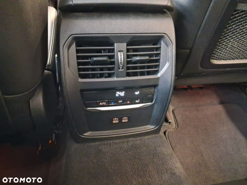 BMW Seria 3 - 12