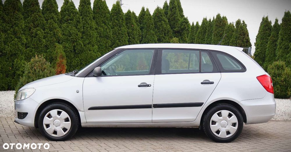 Skoda Fabia - 8