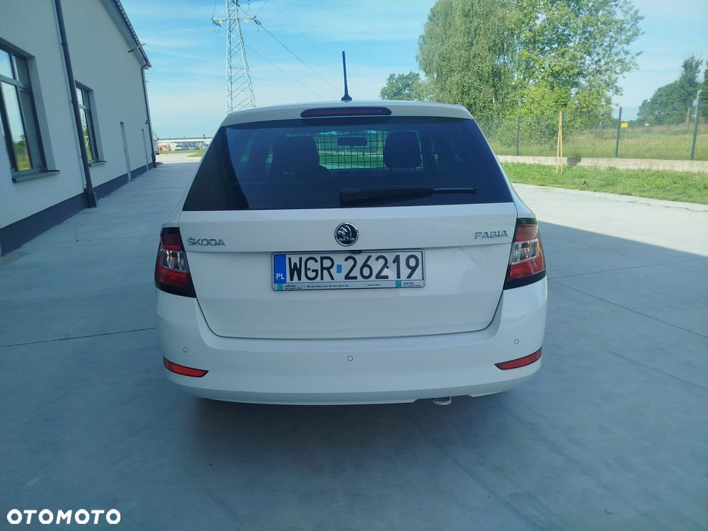 Skoda Fabia 1.0 Ambition - 4