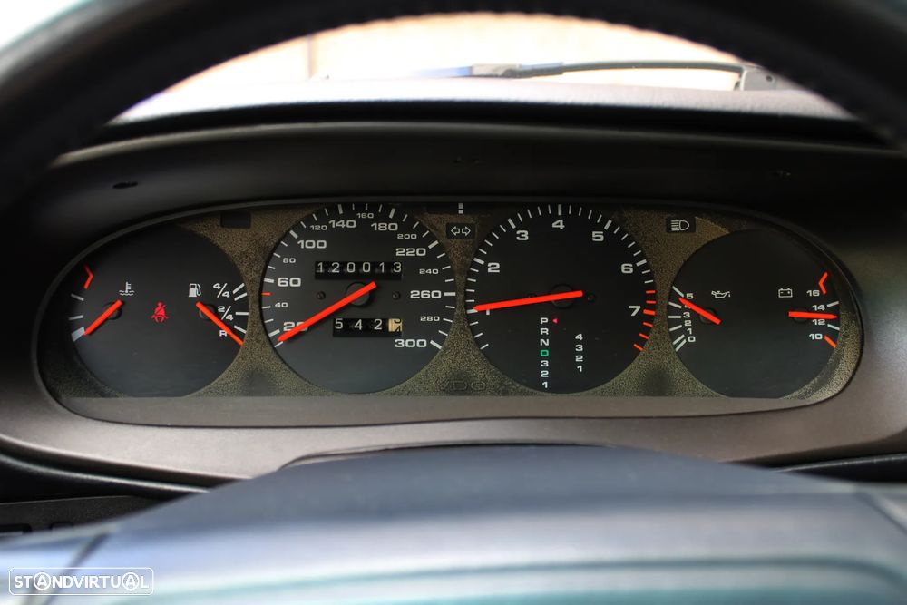 Porsche 968 - 33