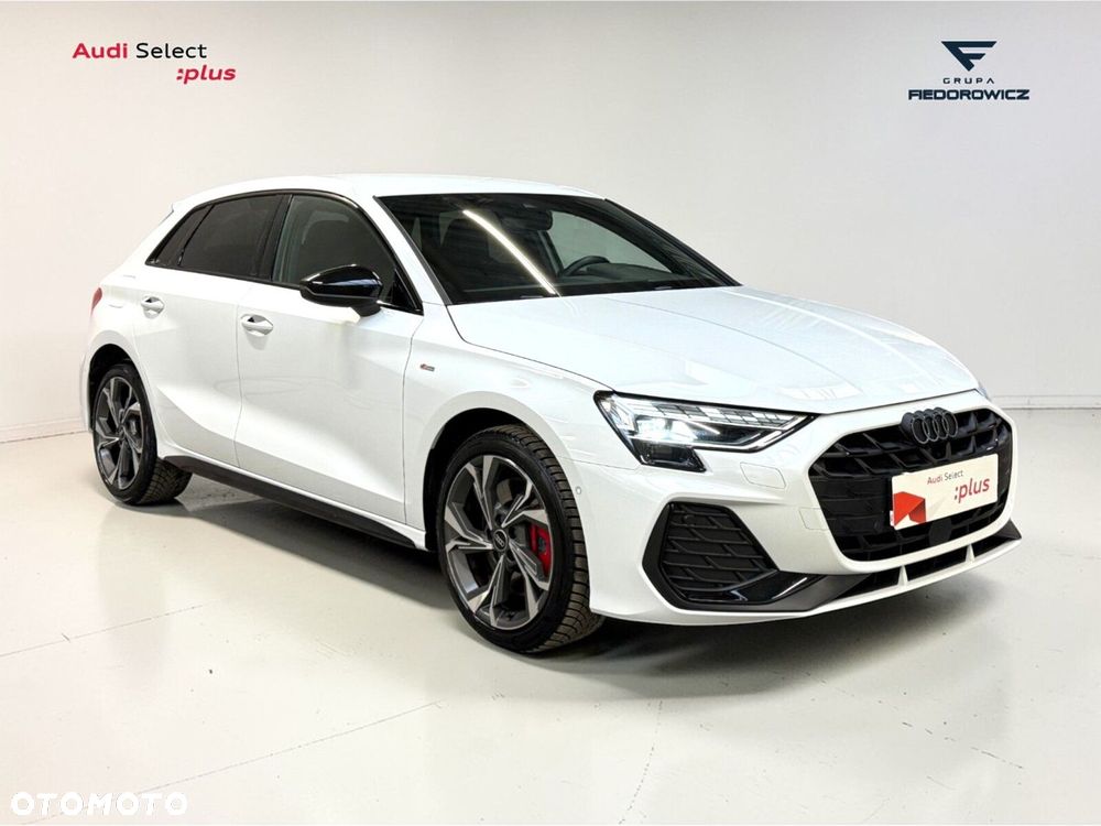 Audi A3 Sportback - 13
