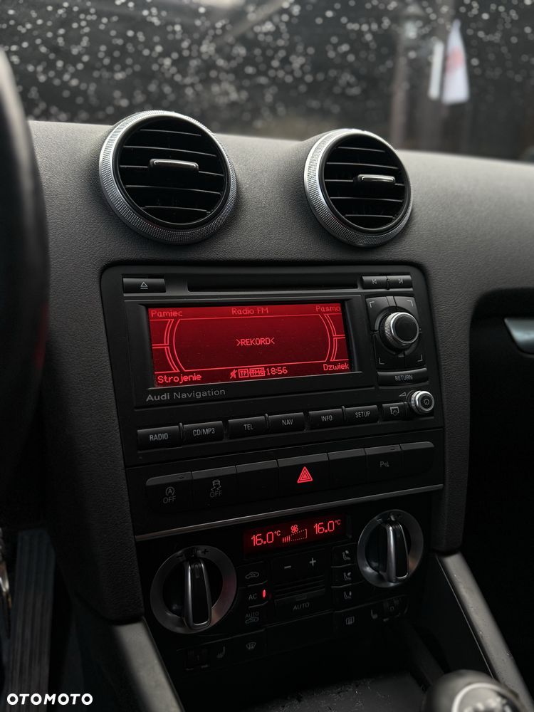 Audi A3 Sportback - 6