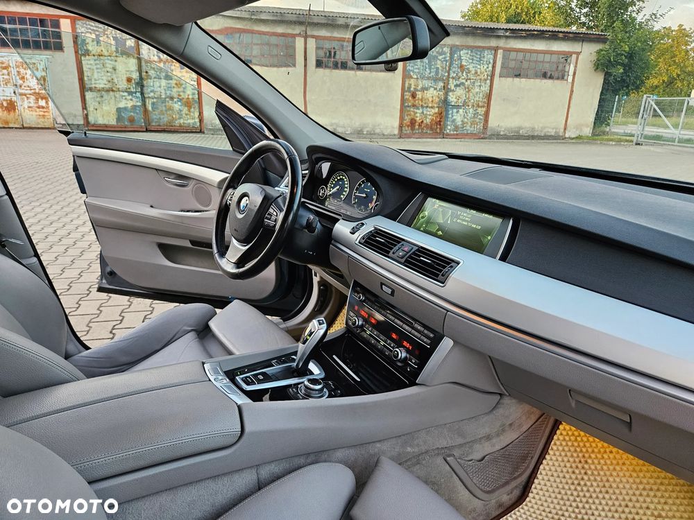 BMW 5GT 520d - 27