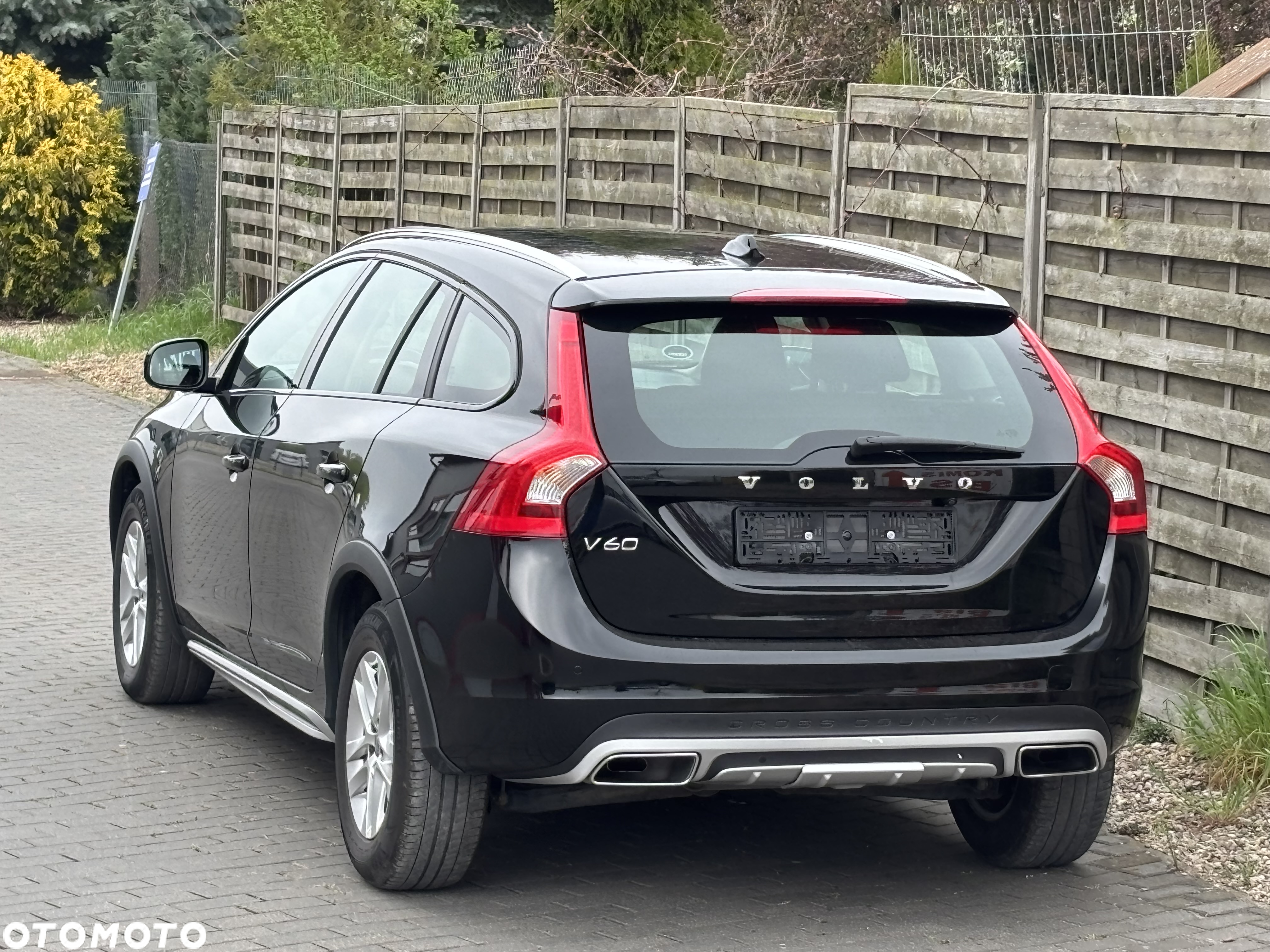 Volvo V60 Cross Country D3 Momentum - 6
