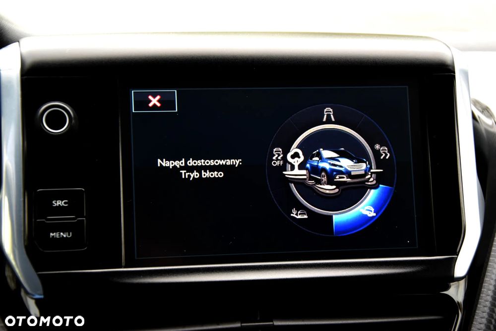 Peugeot 2008 1.2 Pure Tech Allure S&S - 30