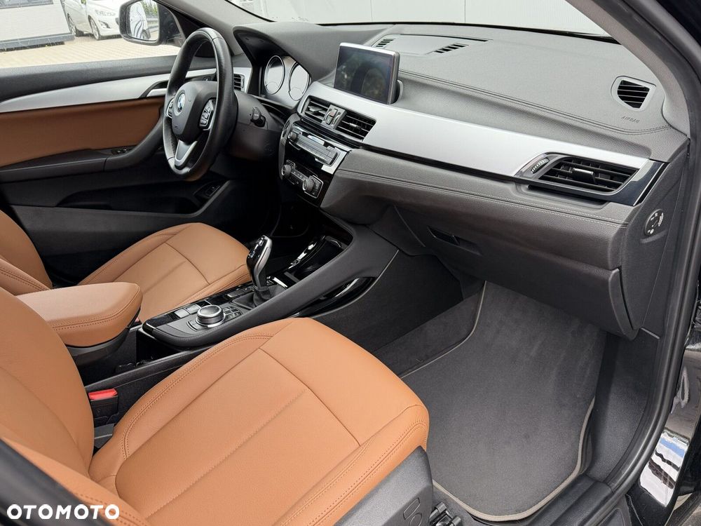 BMW X2 sDrive18d Advantage - 24