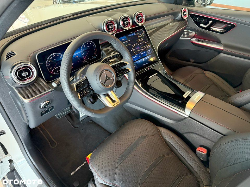 Mercedes-Benz GLC - 16