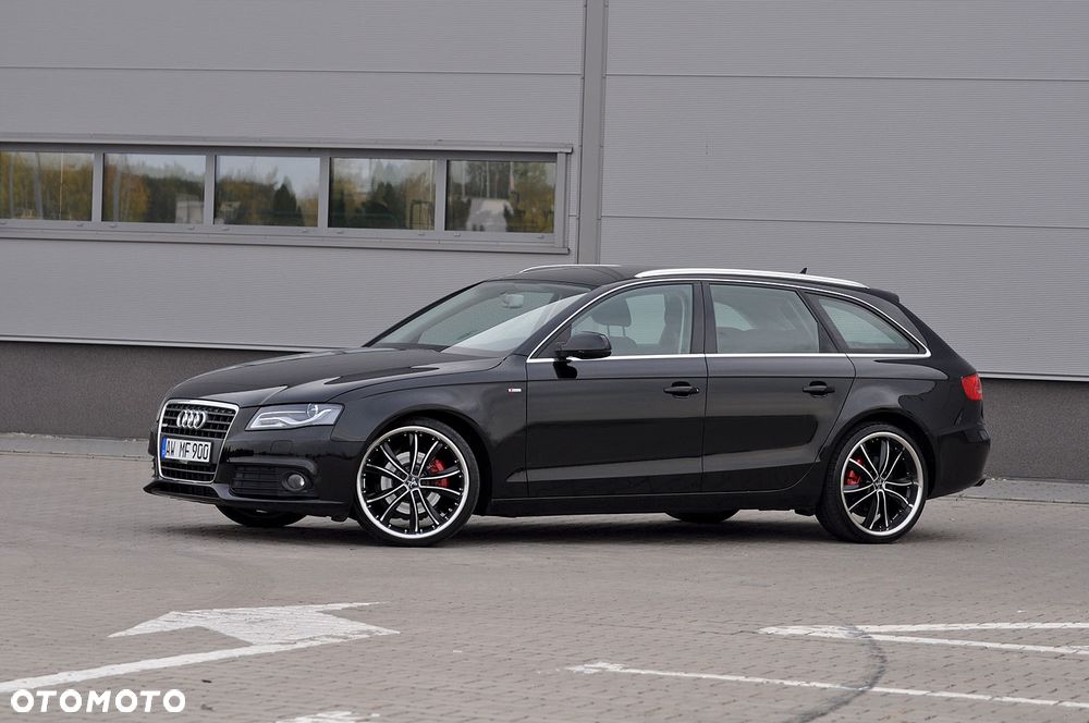 Audi A4 2010 photo 4