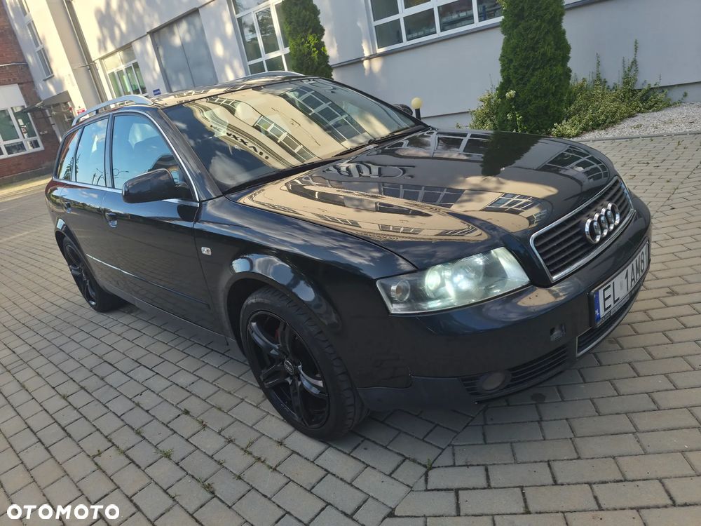 Audi A4 Avant - 1
