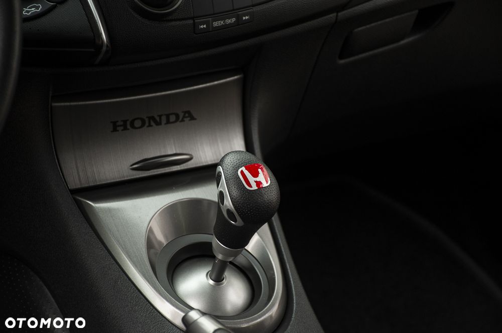 Honda Civic 1.8i-VTEC Sport - 31