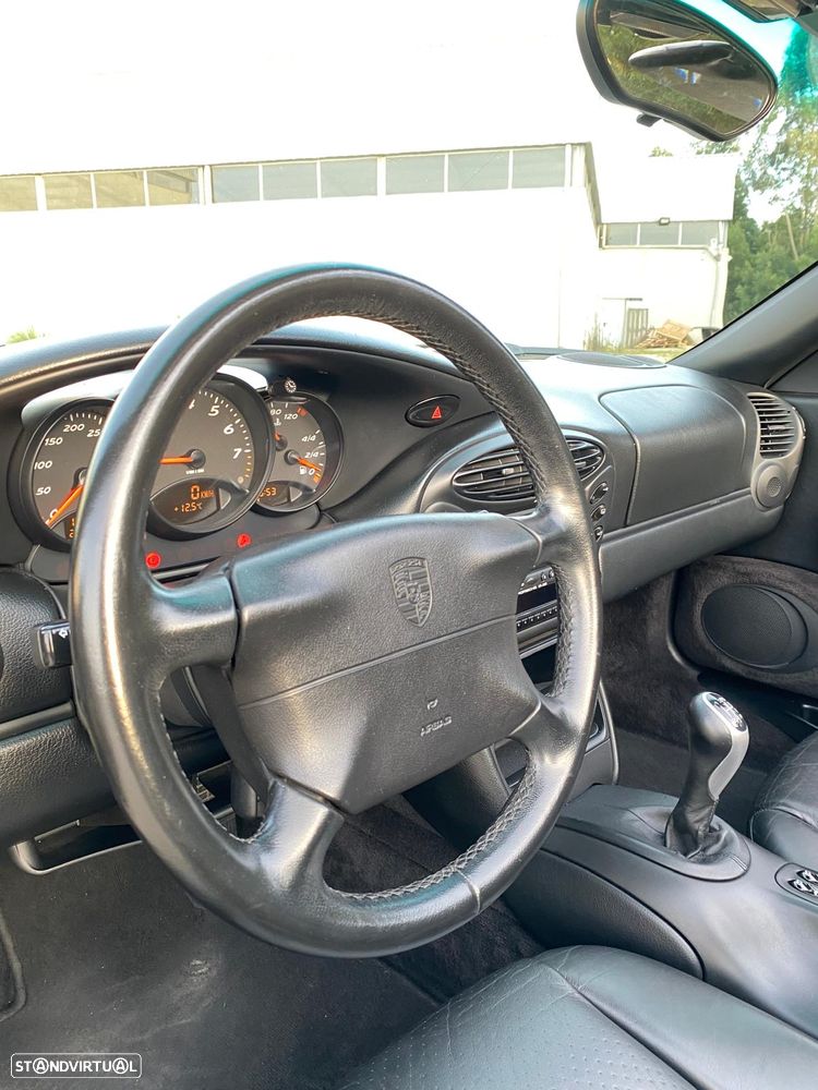 Porsche Boxster 2.7 - 10