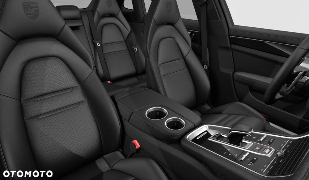 Porsche Panamera 4S - 5