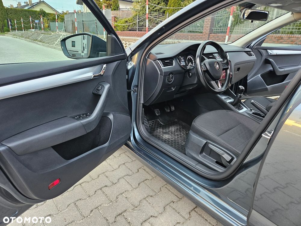Skoda Octavia 1.4 TSI Ambition - 13