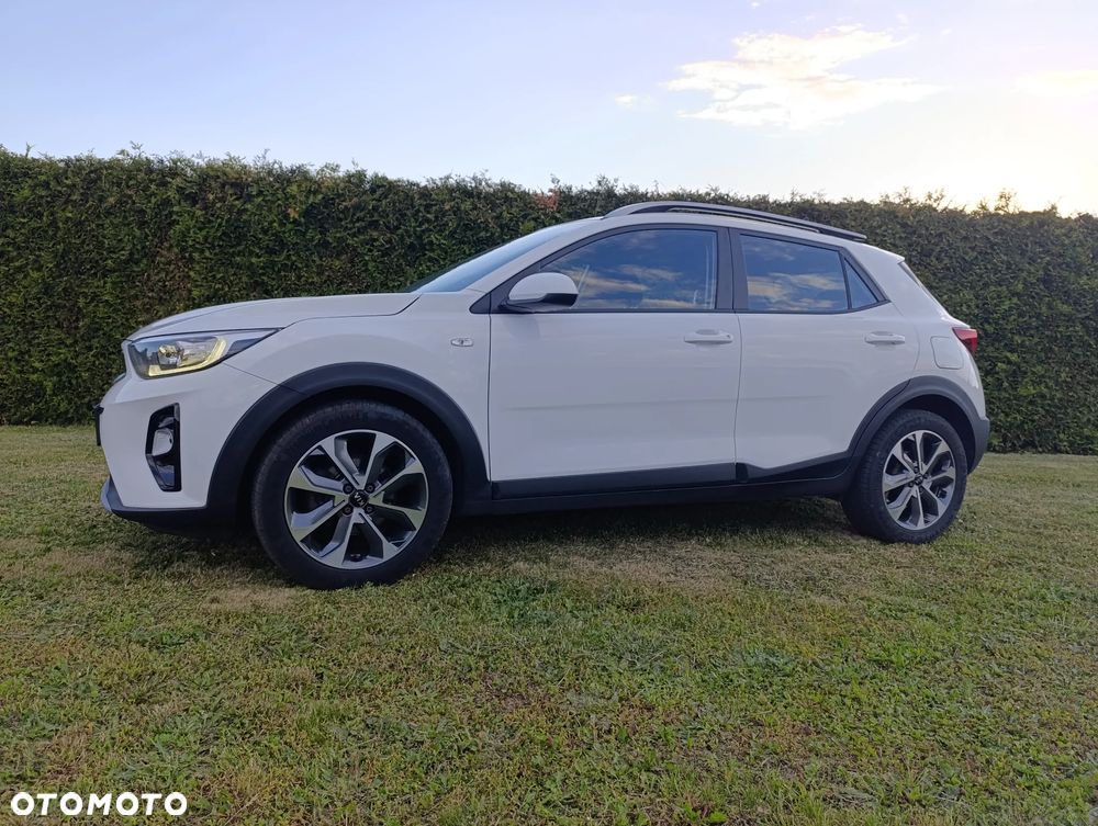 Kia Stonic 1.0 T-GDI 120 Platinum Edition - 4