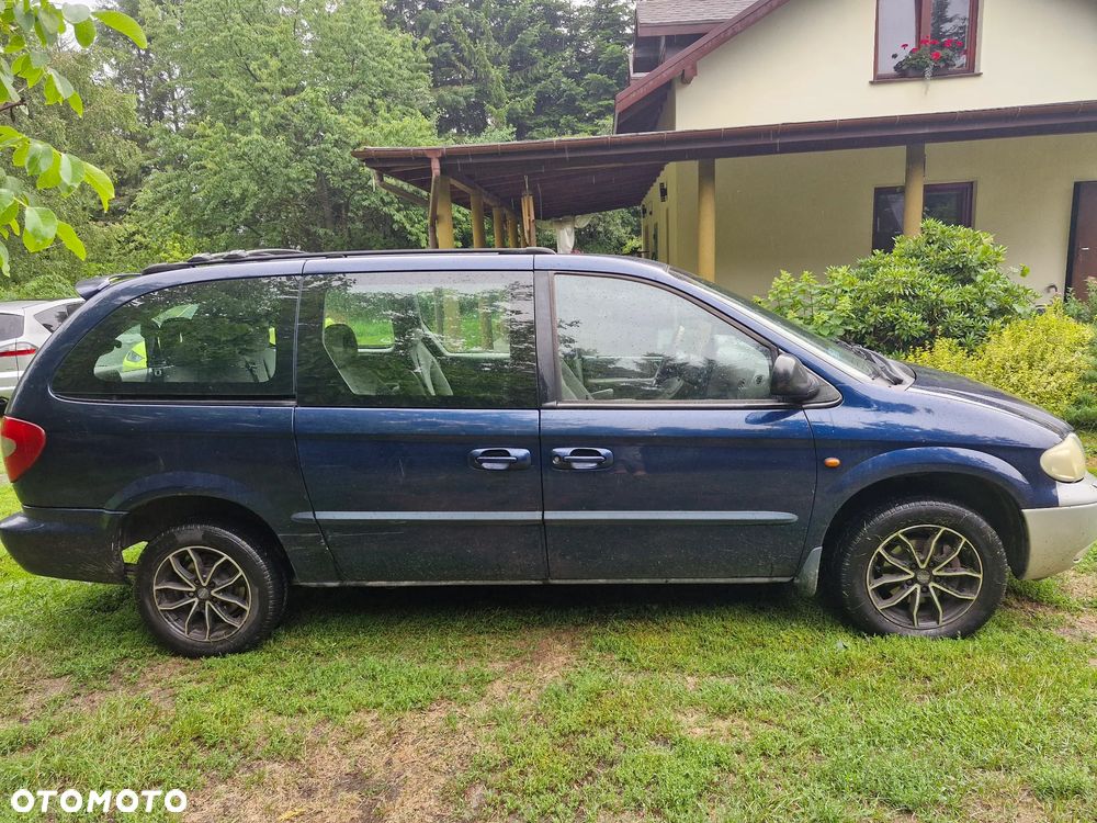 Chrysler Grand Voyager - 2