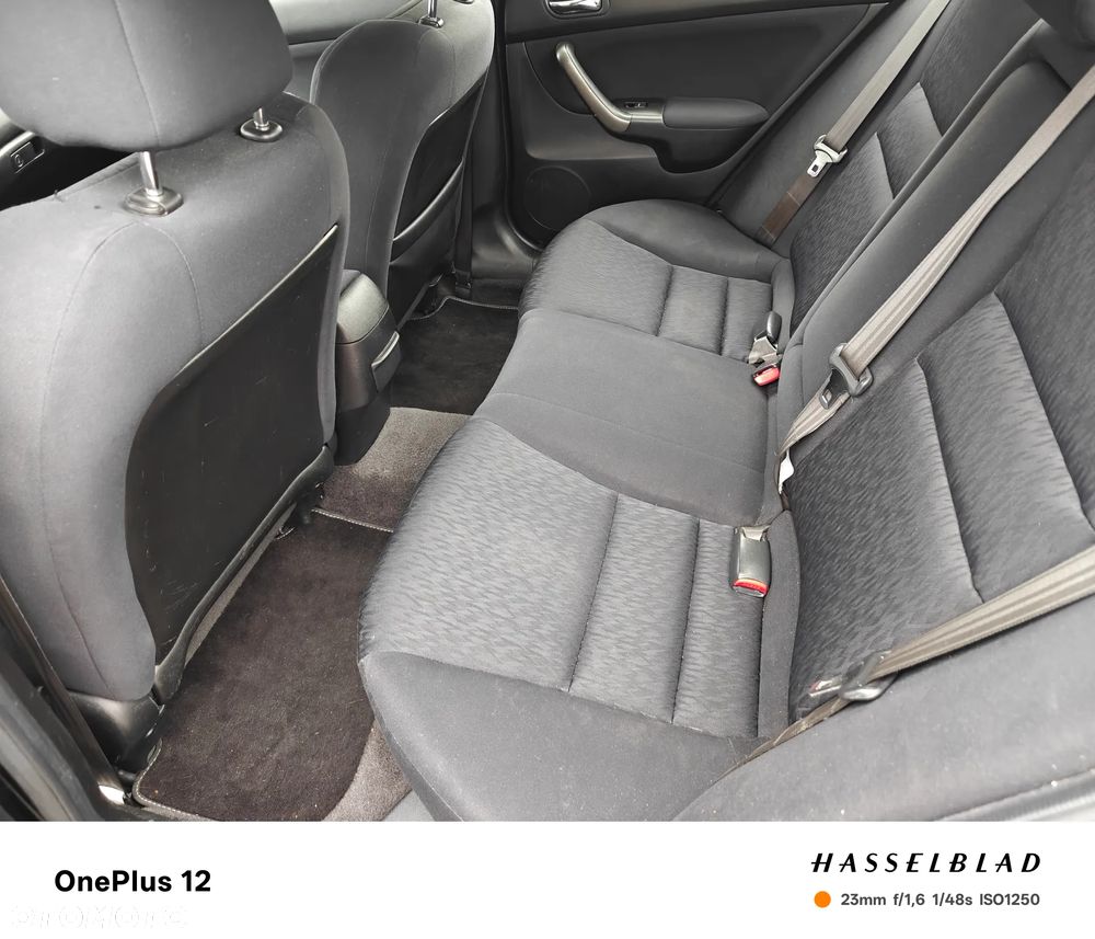 Honda Accord 2.0 Comfort - 4