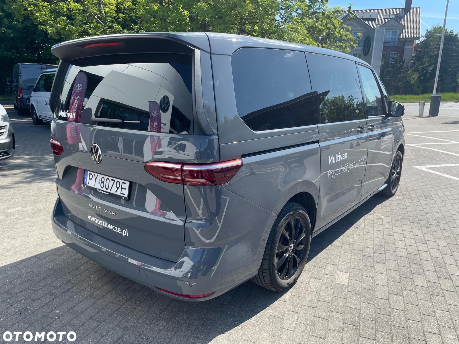 Volkswagen Multivan 2.0 TDI L2 Life DSG - 4