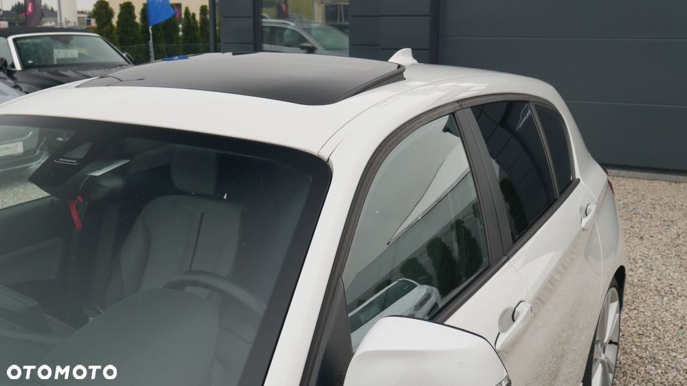 BMW Seria 1 - 21