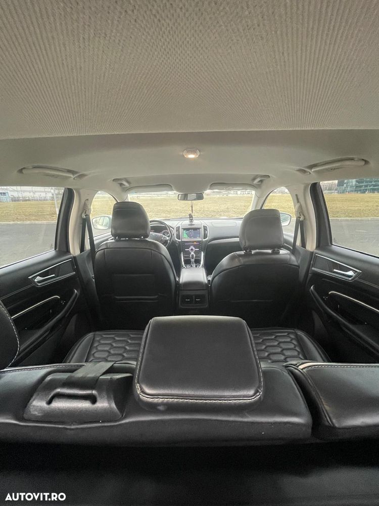 Ford Edge 2.0 TDCi Powershift Vignale - 12