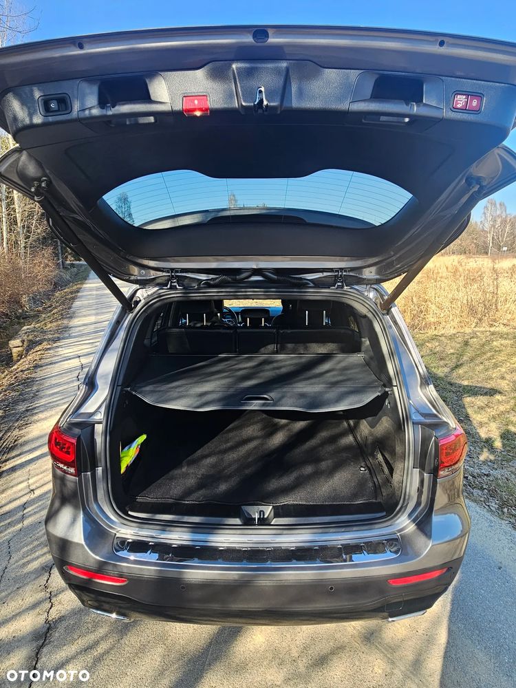 Mercedes-Benz GLB 220 d 8G-DCT - 17