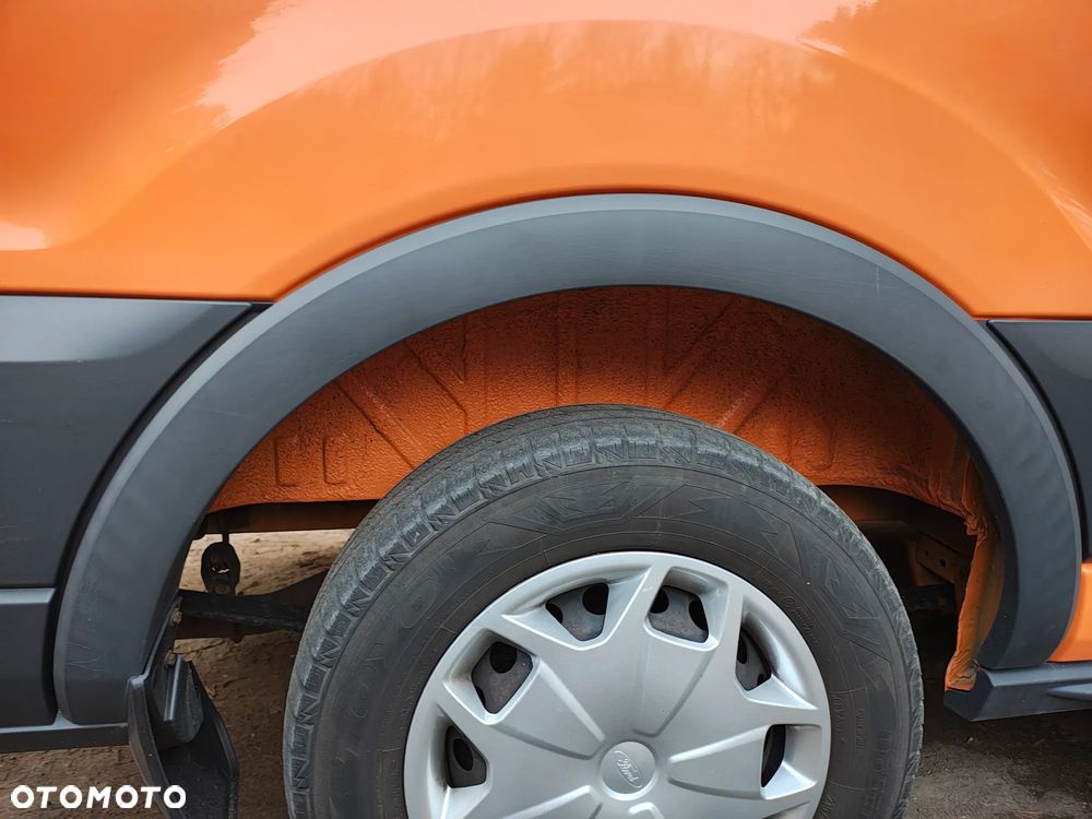 Ford Transit - 38