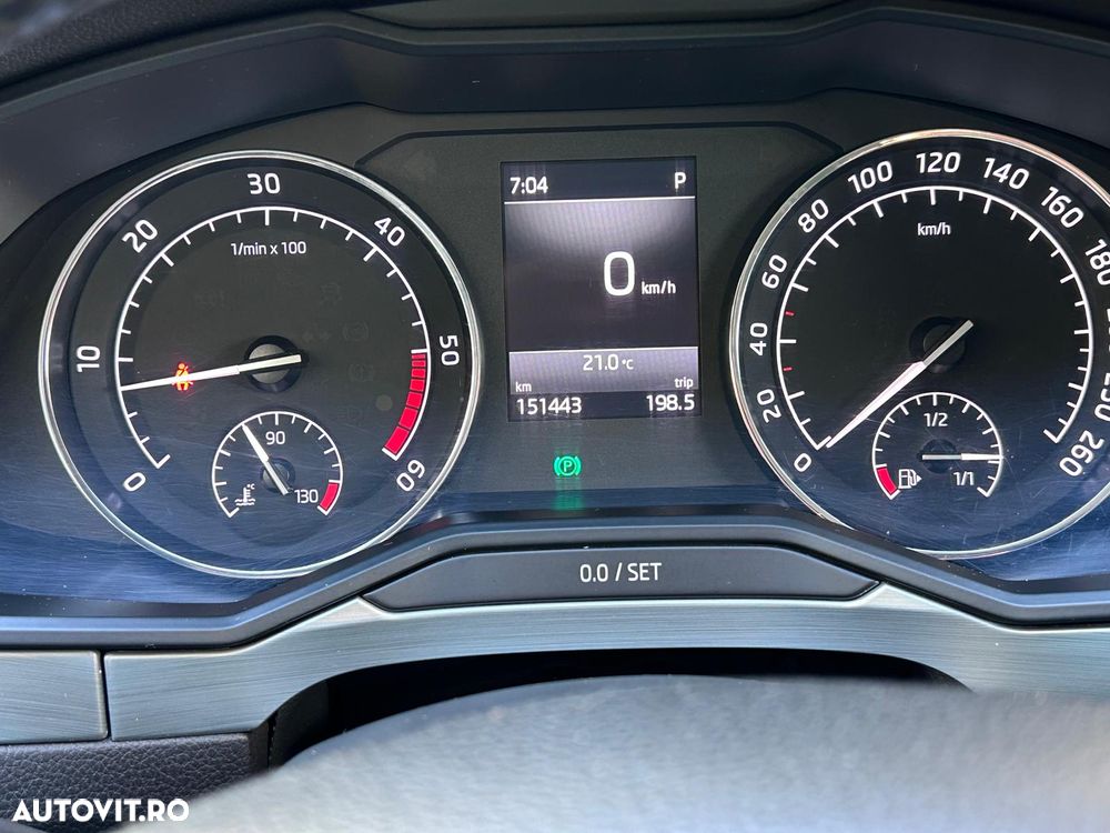Skoda Superb 2.0 TDI DSG Ambition - 12