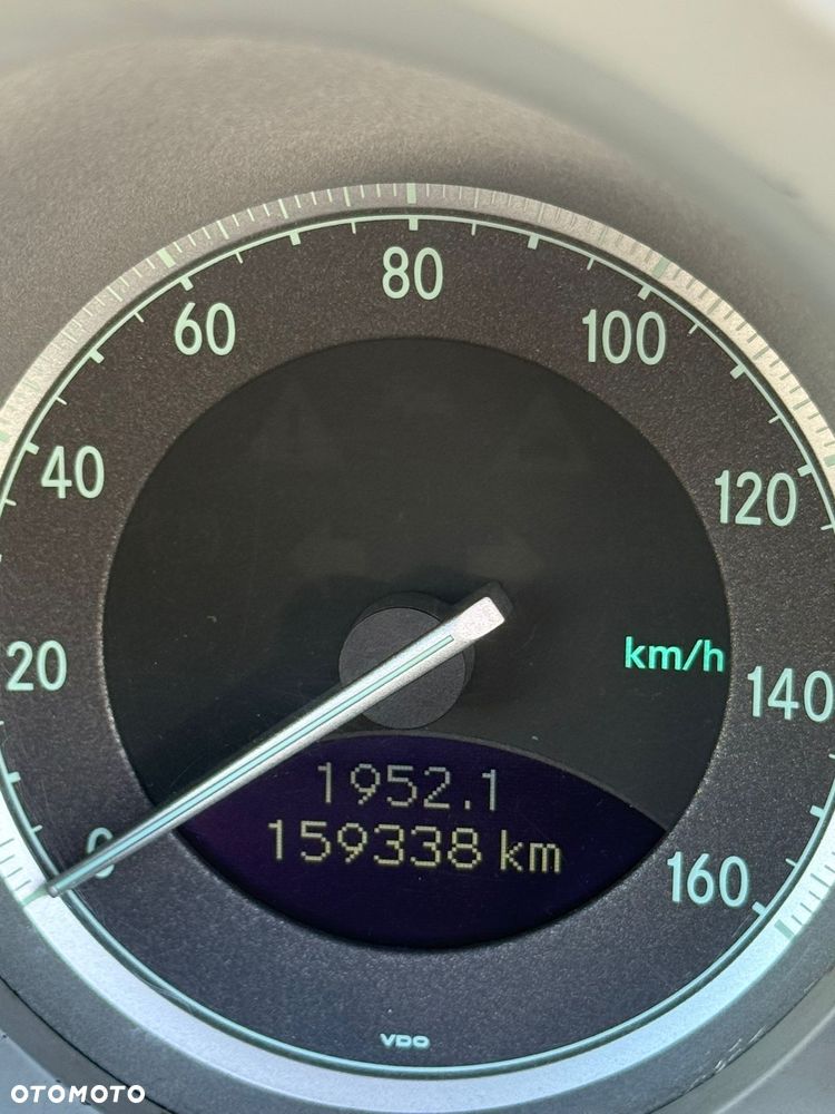 Mercedes-Benz SL - 33