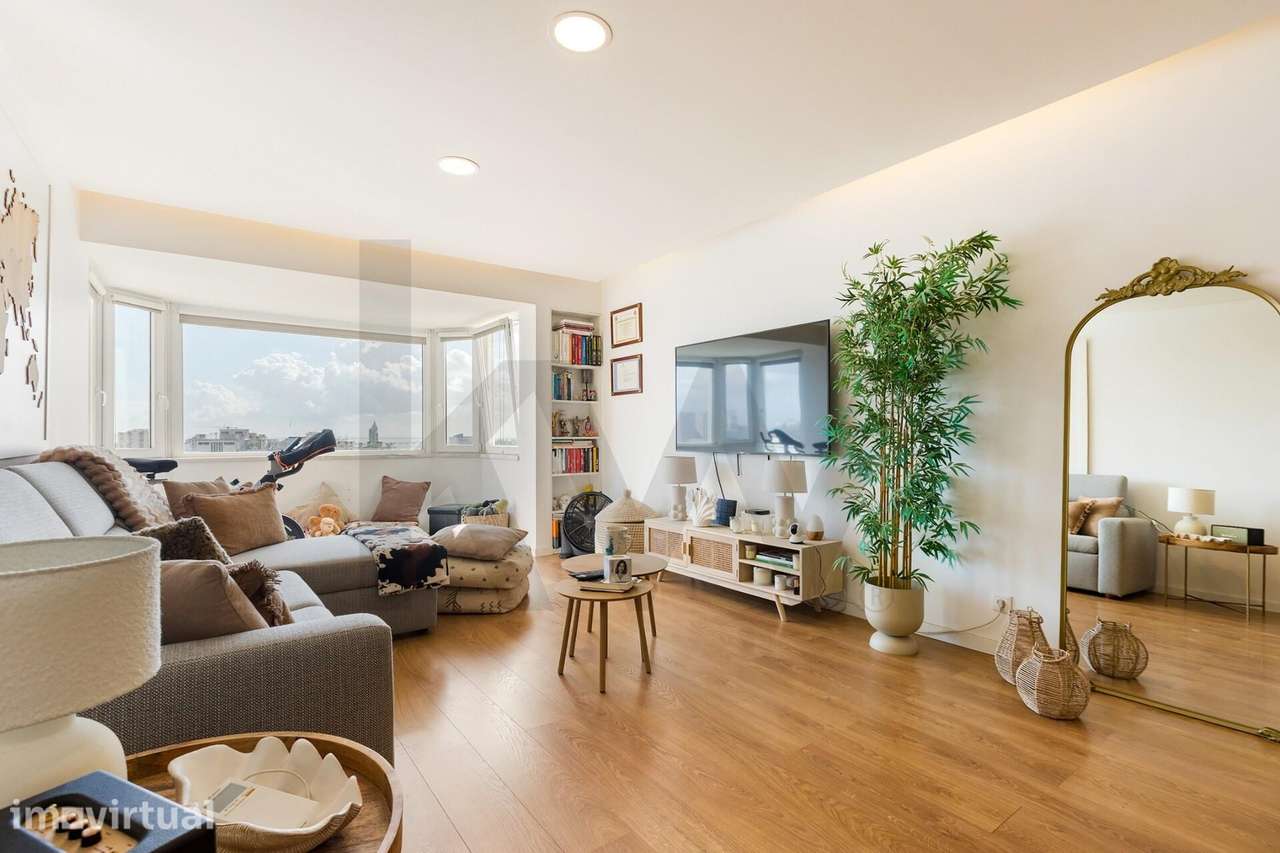 ​​​​​​​Apartamento T2, totalmente renovado, nos Olivais Sul, em Lisboa - Grande imagem: 2/25