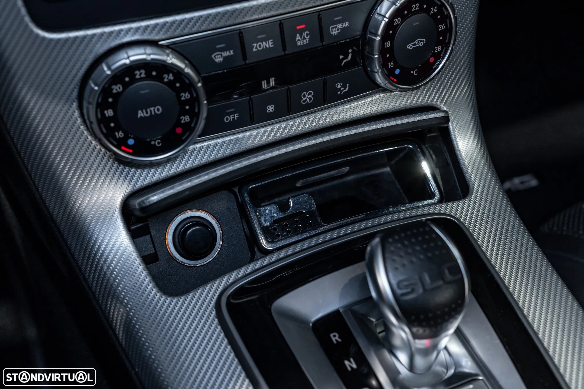 Mercedes-Benz SLC 250 d 9G-TRONIC - 15